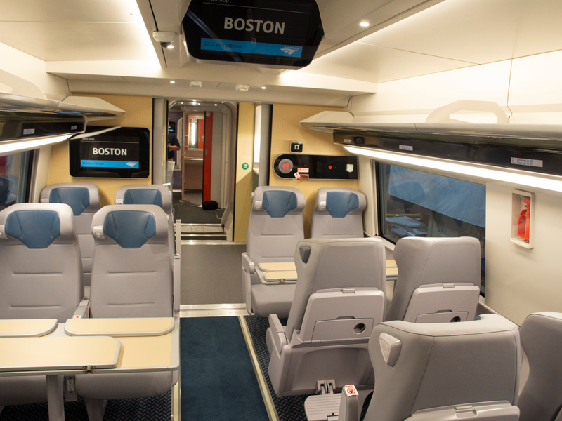 Illustration for article titled Mock-Up Shows A New Amtrak Acela Interior That's Refreshed But Familiar